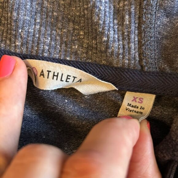 LIKE NEW ATHLETA BLISS HOODIE DRESS IN BLUE GRAY SIZE XS - Picture 7 of 8